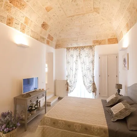 Holiday home Viaroma140 *